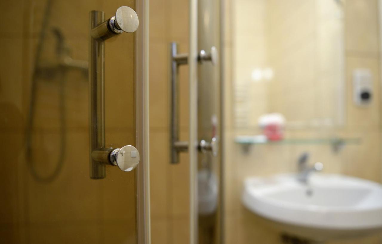 Gosciniec Czarci Mlyn Bed & Breakfast Będzin Екстериор снимка
