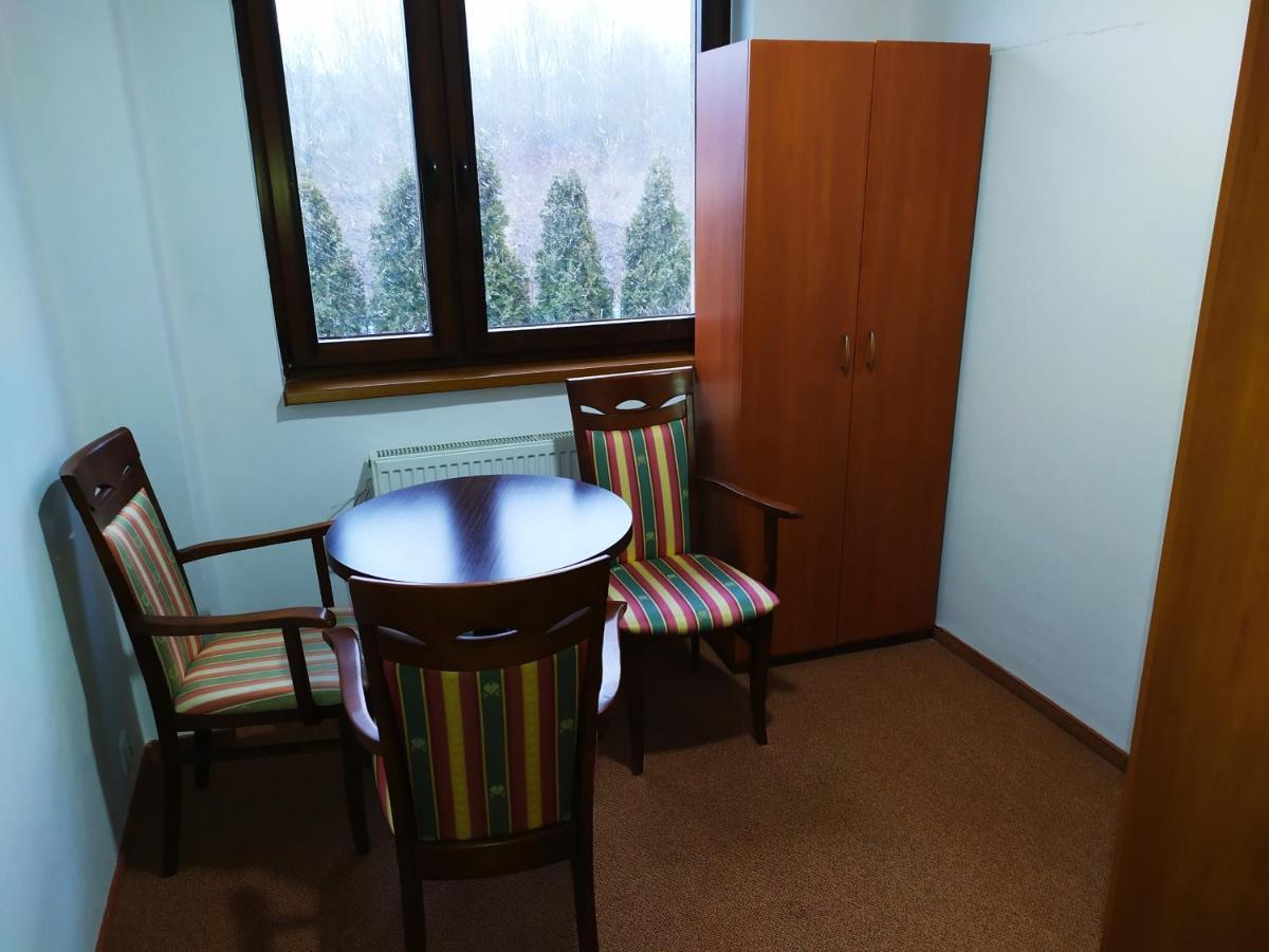Gosciniec Czarci Mlyn Bed & Breakfast Będzin Екстериор снимка